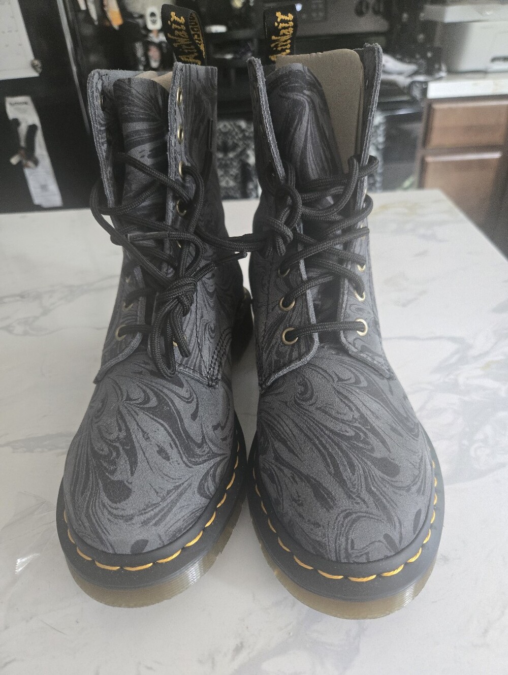NEW!! Dr Martens Black & Grey Swirl Pattern Suede Boot. Size 8.  MAKE OFFER! - Picture 2 of 11